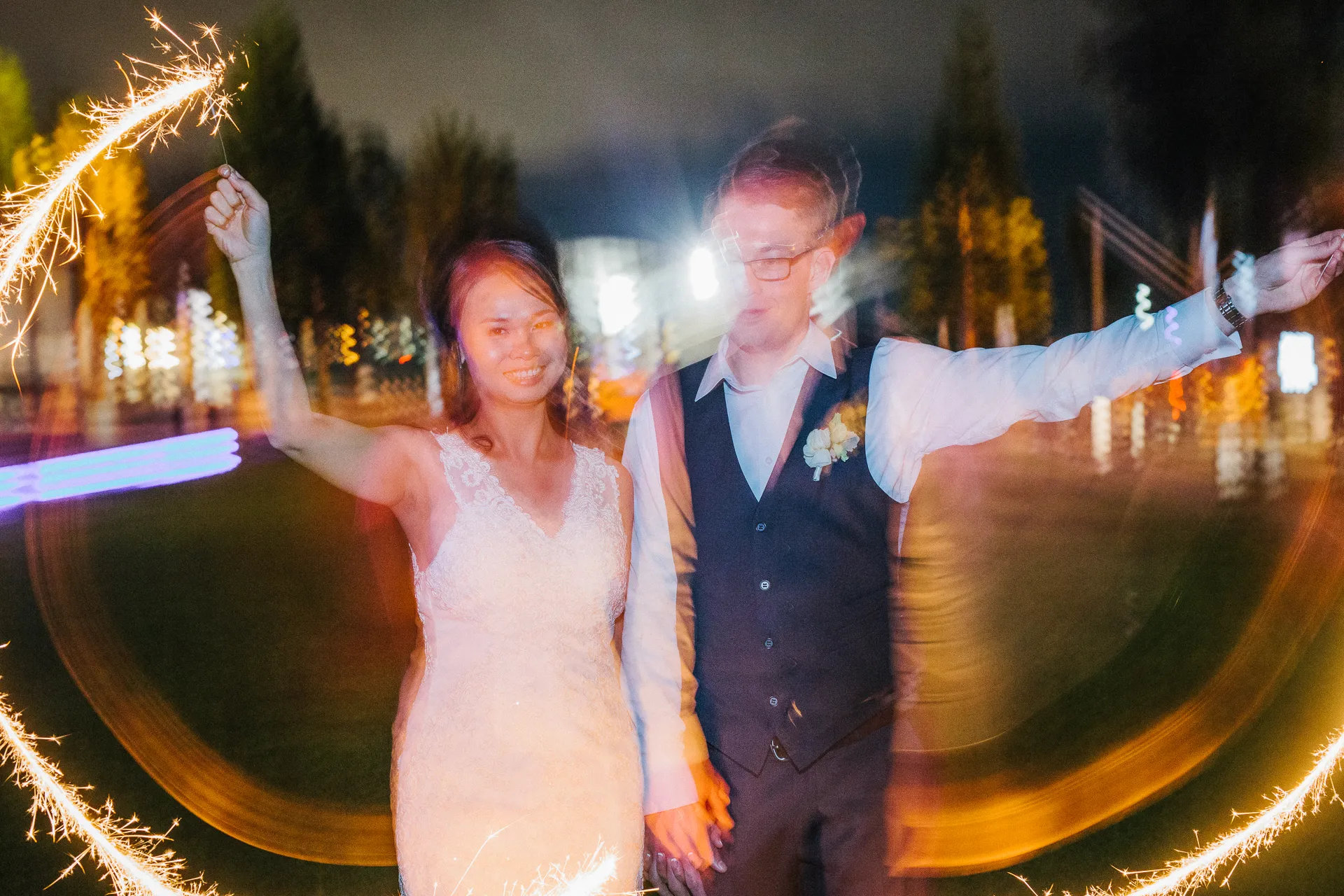 Samantha & Simon, wedding photograph 100