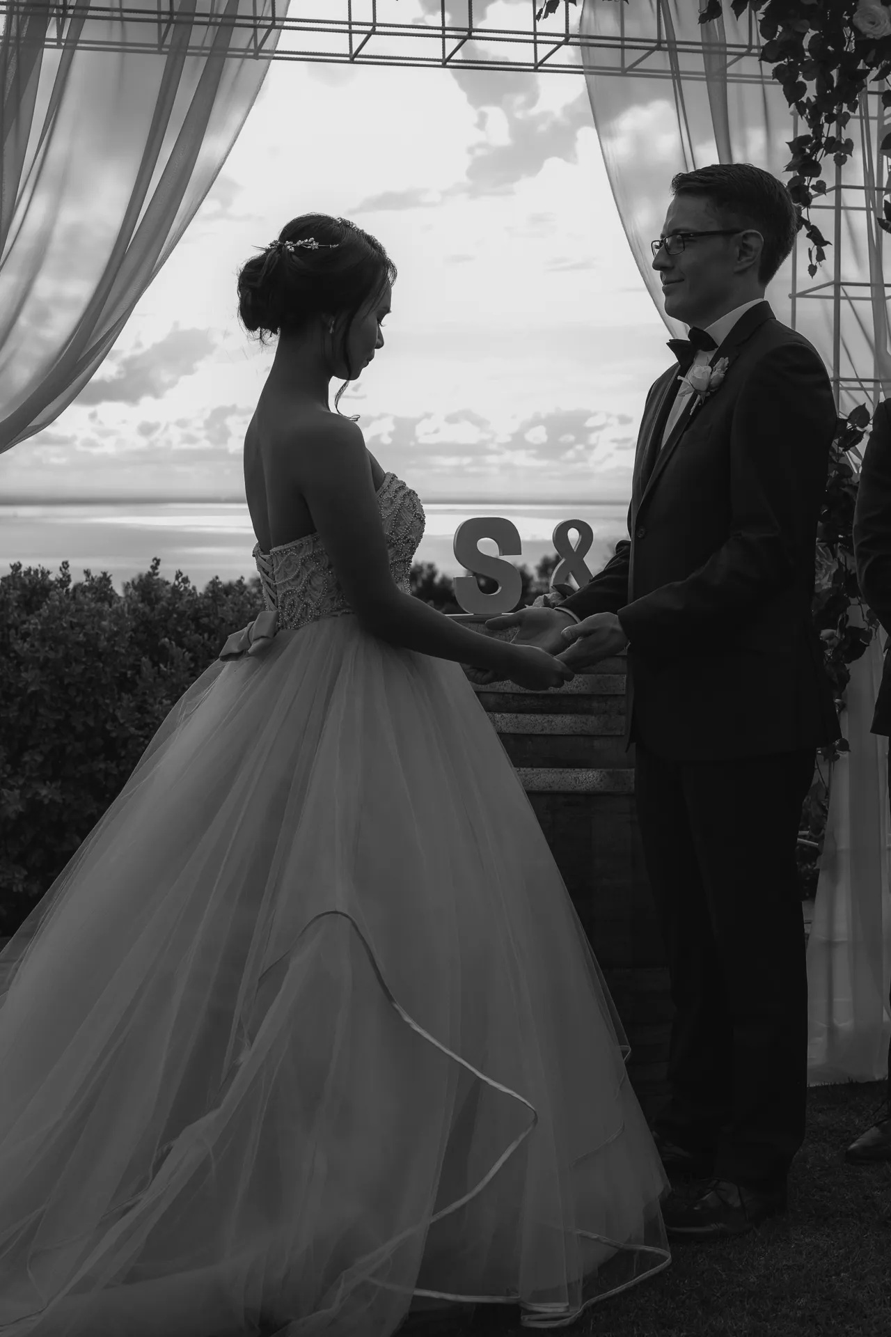 Samantha & Simon, wedding photograph 34