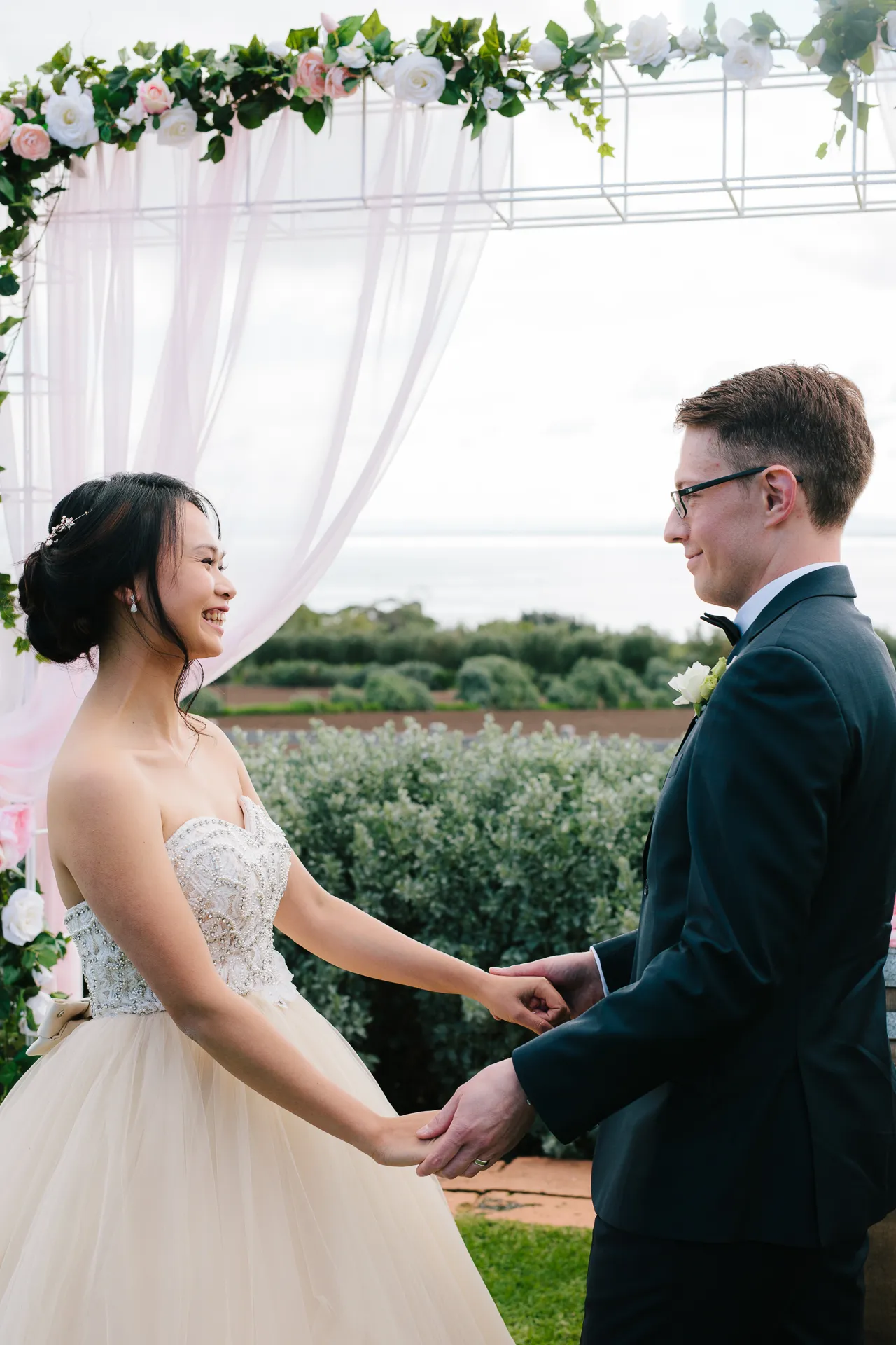 Samantha & Simon, wedding photograph 44