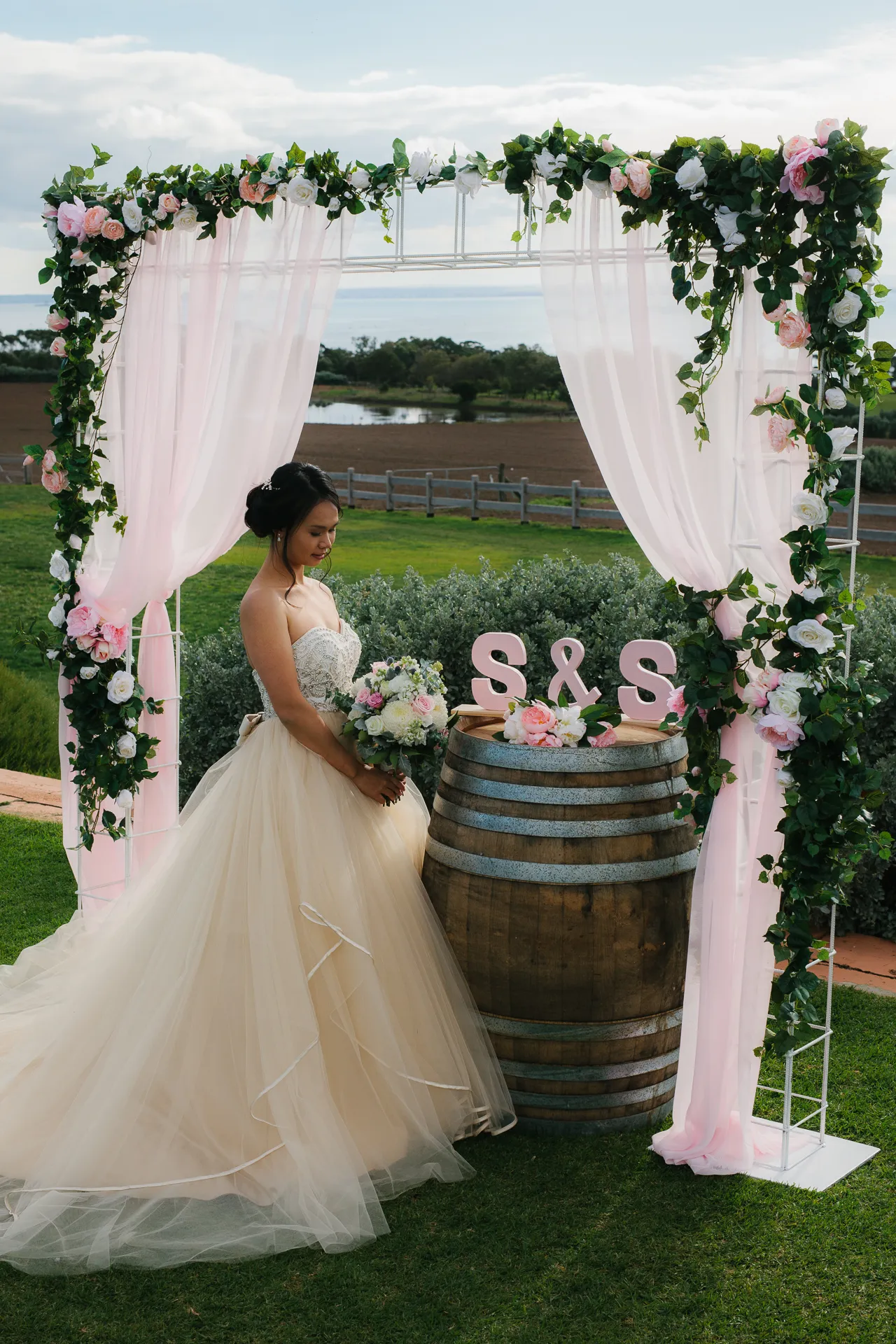 Samantha & Simon, wedding photograph 61