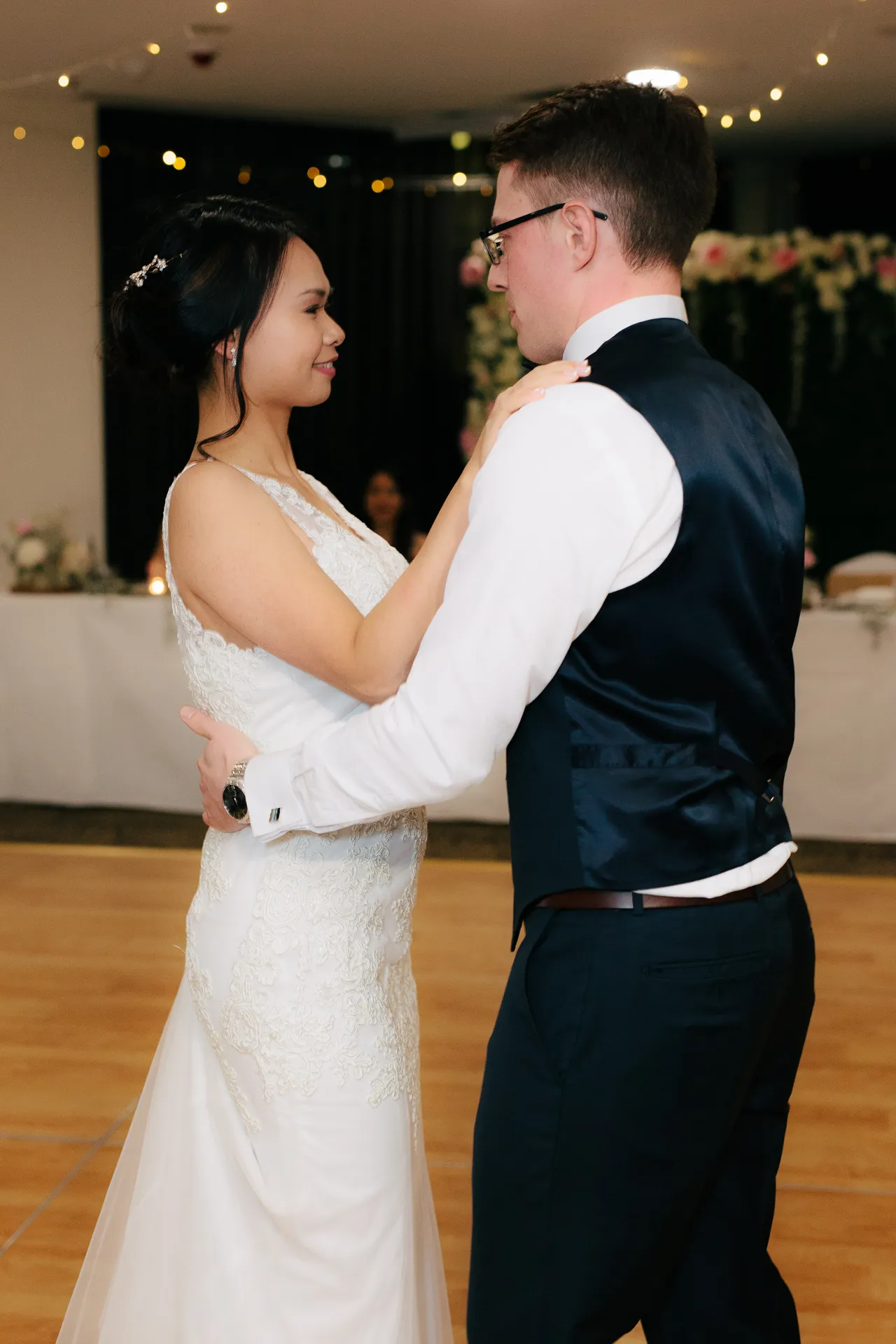 Samantha & Simon, wedding photograph 90