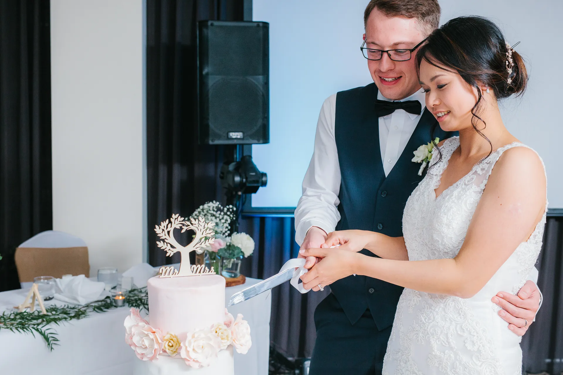 Samantha & Simon, wedding photograph 95